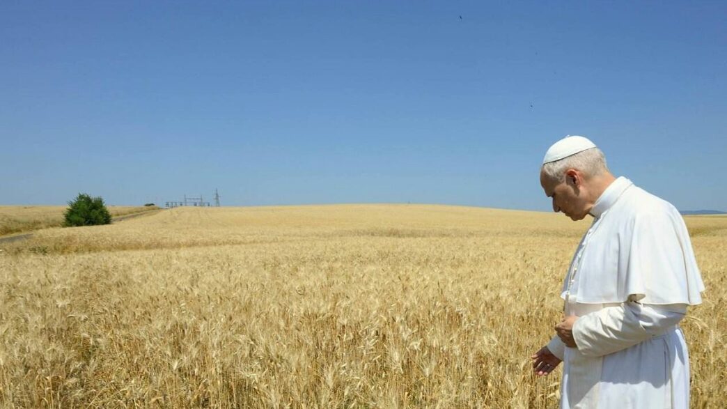 Il Papa Richiama Le28099Attenzione