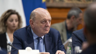 Il Tavolo Ex Ilva3A Chi Parteci