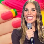 Ilary Blasi E La Manicure Giallo Limone Che Segna La Tendenza Dell’estate 2025