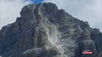 Importante Distacco Di Roccia