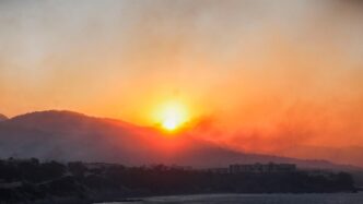 Incendi A Creta2C Paura Per Due