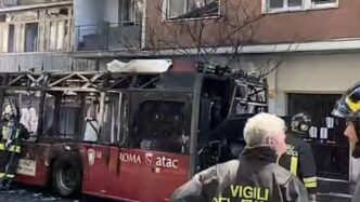 Incendio A Un Bus In Via Prene