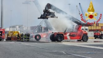 Incendio A Una Macchina Operat