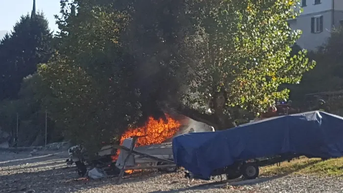 Incendio Al Porto Di Piona2C Mo