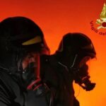 Incendio Al Vomero: Fiamme Vicino Alla Chiesa Evangelica Causate Da Cassonetti In Fiamme, Indagini In Corso