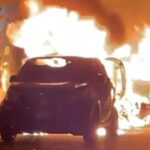 Incendio Distrugge Audi A3 A Torre Del Greco, Indagini Puntano A Pista Dolosa O Scambio D’identità