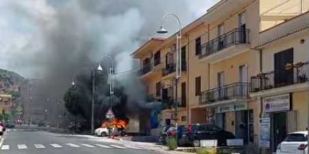 Incendio In Azienda Pirotecnic