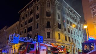 Incendio In Una Palazzina Di V