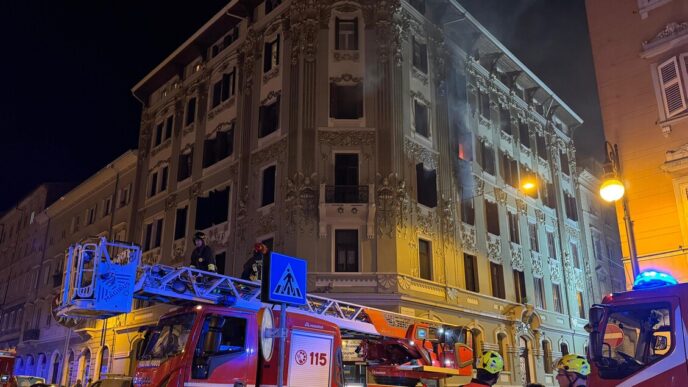 Incendio In Una Palazzina Di V