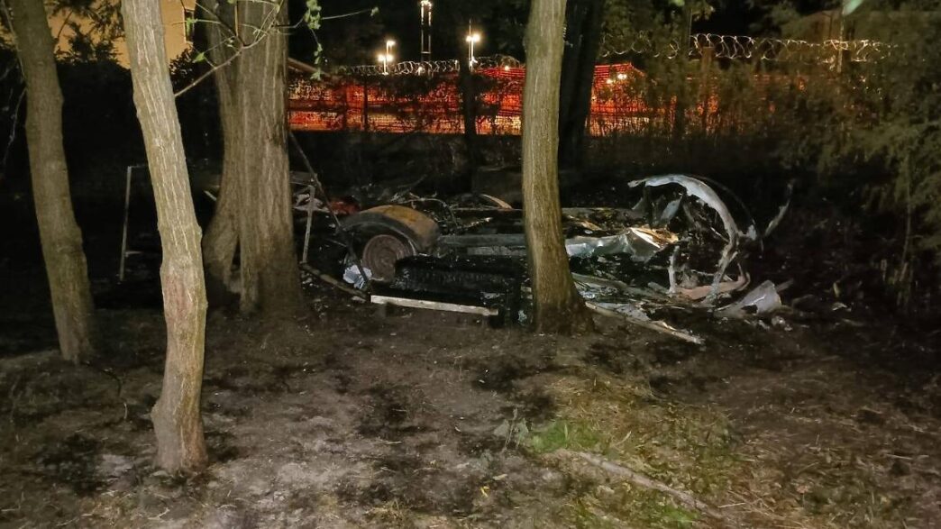 Incendio Notturno Distrugge Ro