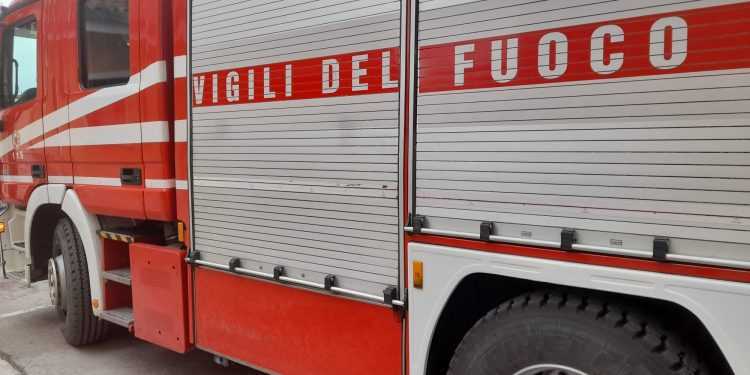 Incendio Per La Seconda Notte