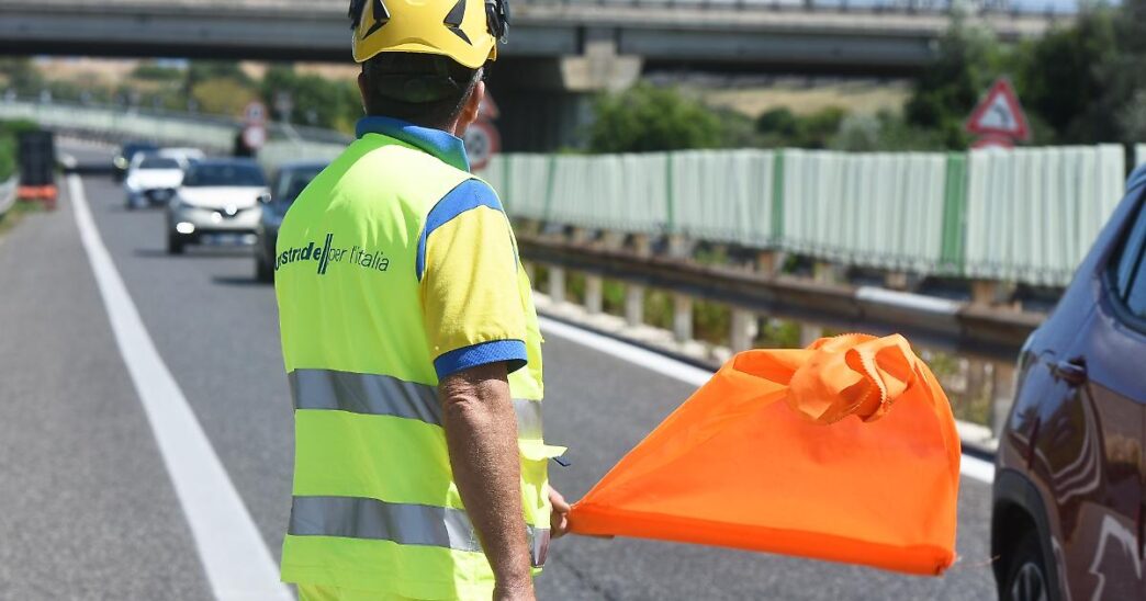 Incidente Con Quattro Feriti S