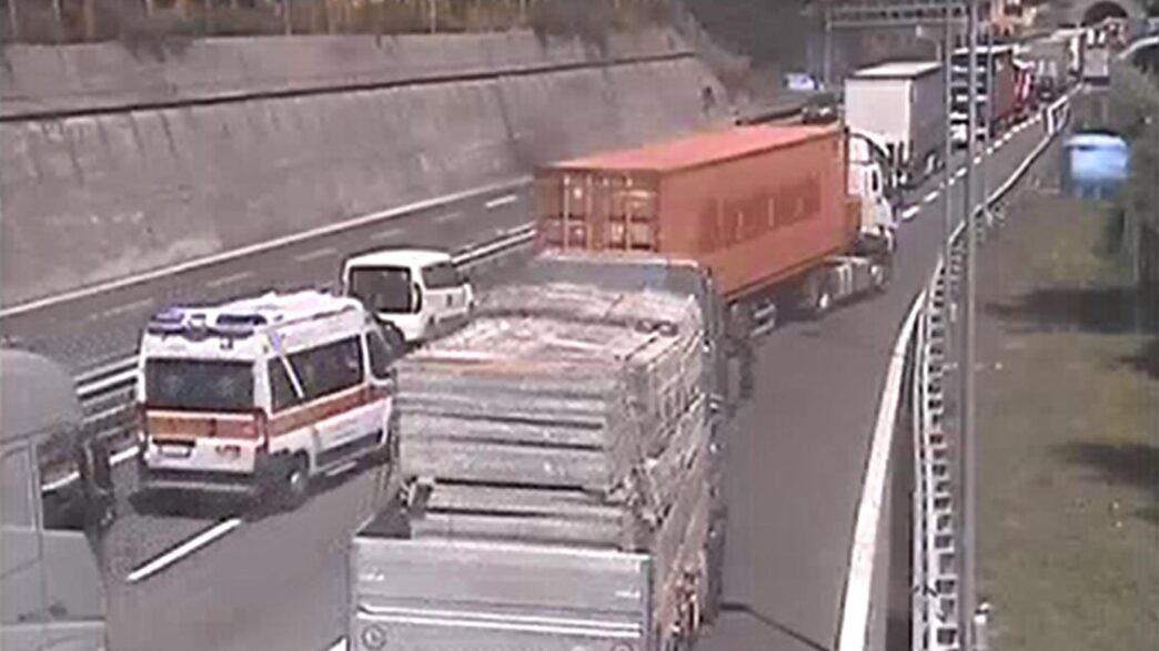 Incidente Sulla A12 Genova Ses