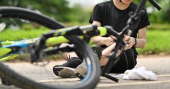 Incidente Tra Moto E Biciclett
