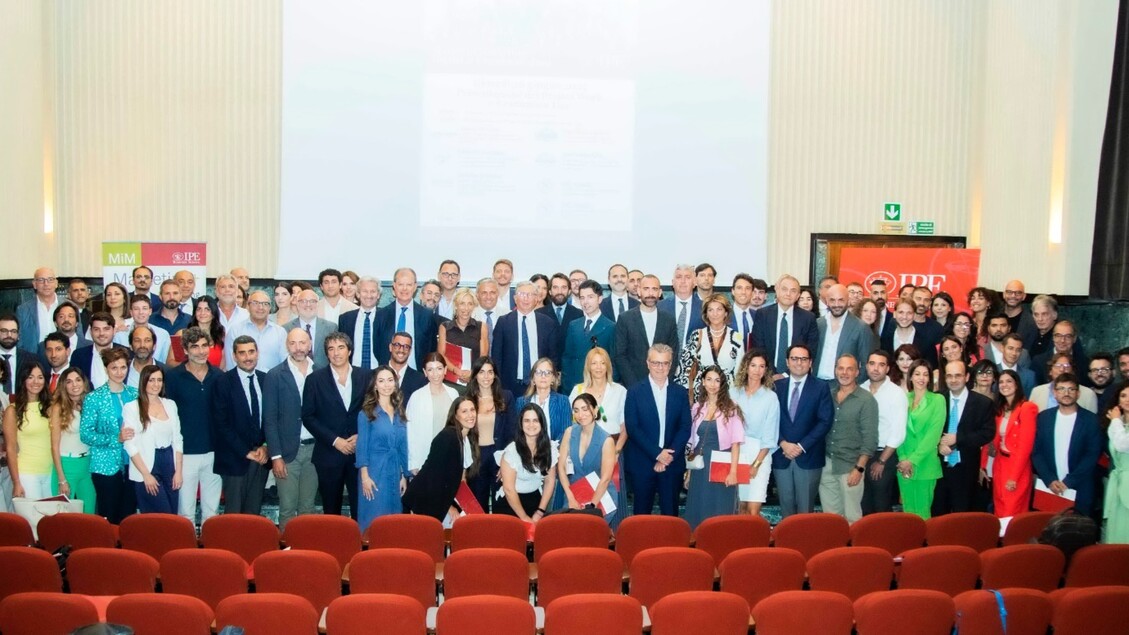 Ipe Business School2C Giovani L