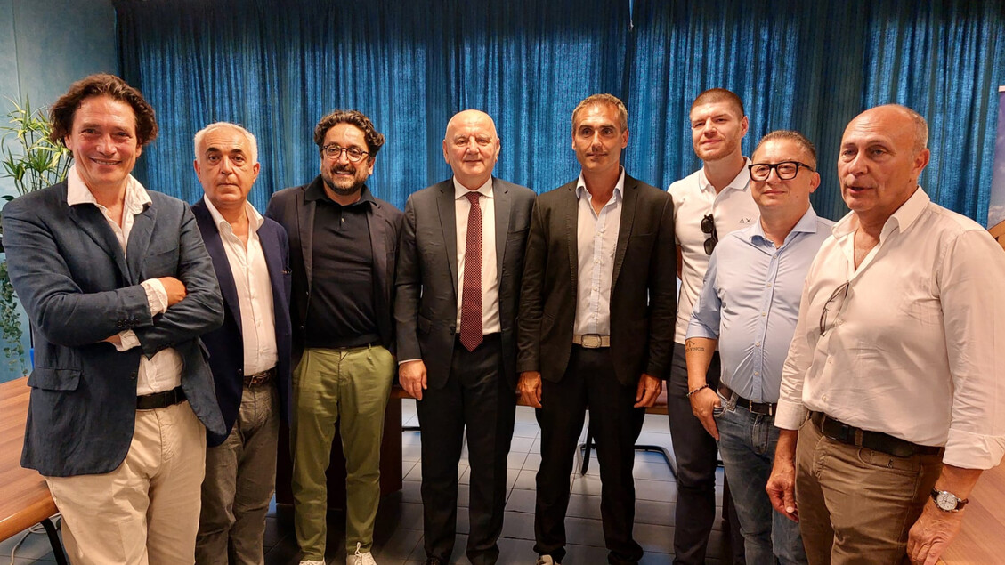 Italiana Polimeri Investe 472C2