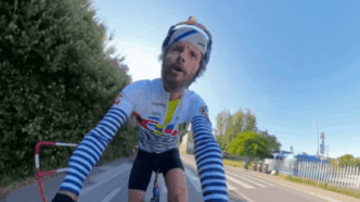 Jovanotti Riparte In Bici Per