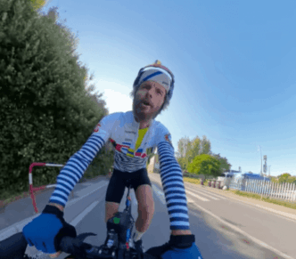 Jovanotti Riparte In Bici Per