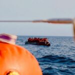 L’italia Blocca Il Veliero Nadir Della Ong Resqship Dopo Lo Sbarco A Lampedusa Di 59 Migranti