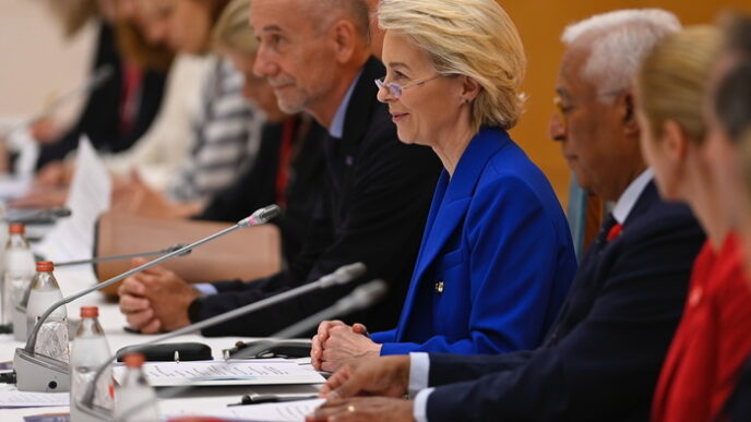 Le28099Ue Spinge La Cooperazione Co