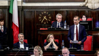 La Lega Critica Duramente La G