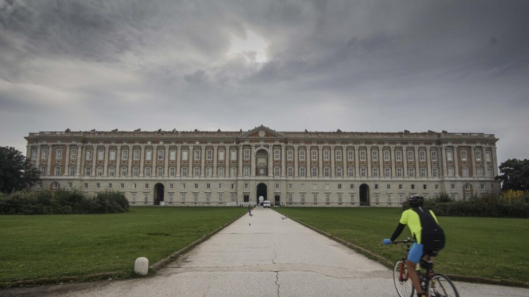 La Reggia Di Caserta Omaggia L