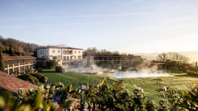 La Val De28099Orcia Tra Terme2C Vini