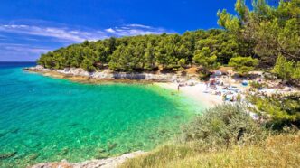 Le Spiagge Incontaminate E Il