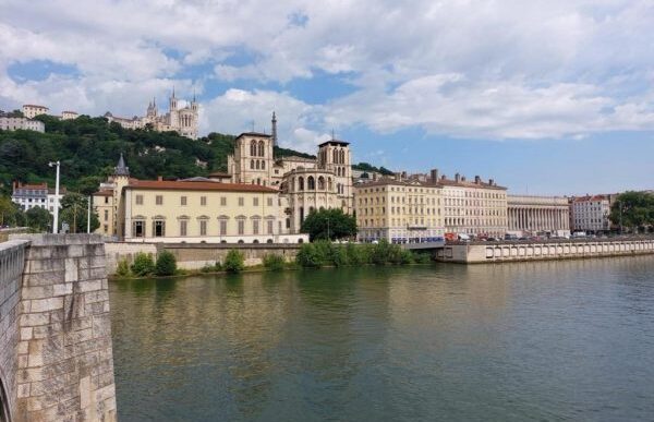 Lione Nella Regione Auvergne R