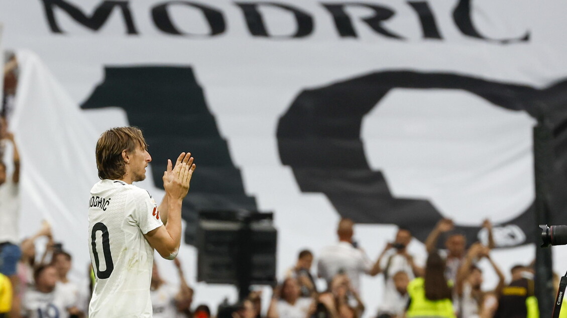 Luka Modric Arriva A Milano Pe