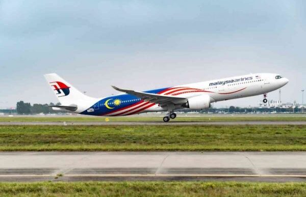 Malaysia Airlines Raddoppia La