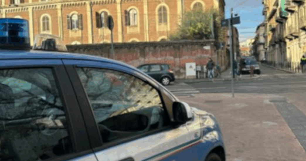 Maxi Controllo Della Polizia A