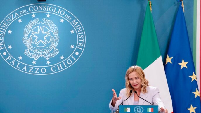 Meloni Commenta Con Cautela Le28099