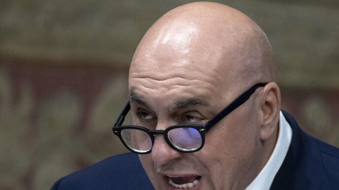 Ministro Della Difesa Crosetto
