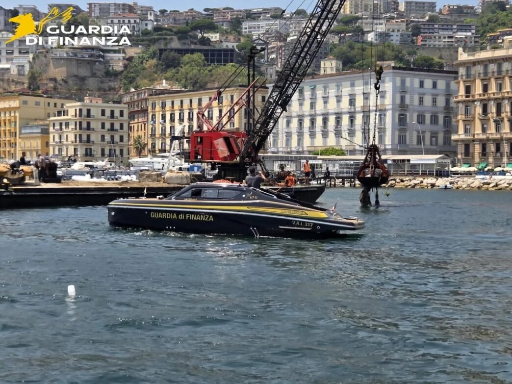 Napoli2C Operazione Contro Orme