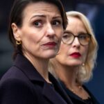 Netflix Annuncia La Miniserie Hostage Con Suranne Jones E Julie Delpy In Arrivo Ad Agosto 2025