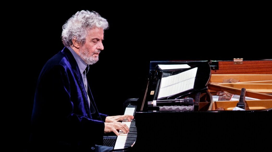 Nicola Piovani Dirige Atene Co