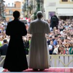 Papa Leone Xiv A Castel Gandolfo Ricorda L Importanza Di Rallentare E Accogliere Durante L Estate