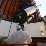 Papa Leone Xiv Visita La Specola Vaticana Nel 56° Anniversario Dell’allunaggio Dell’apollo 11