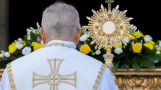 Papa Leone Xiv Richiama La Cen