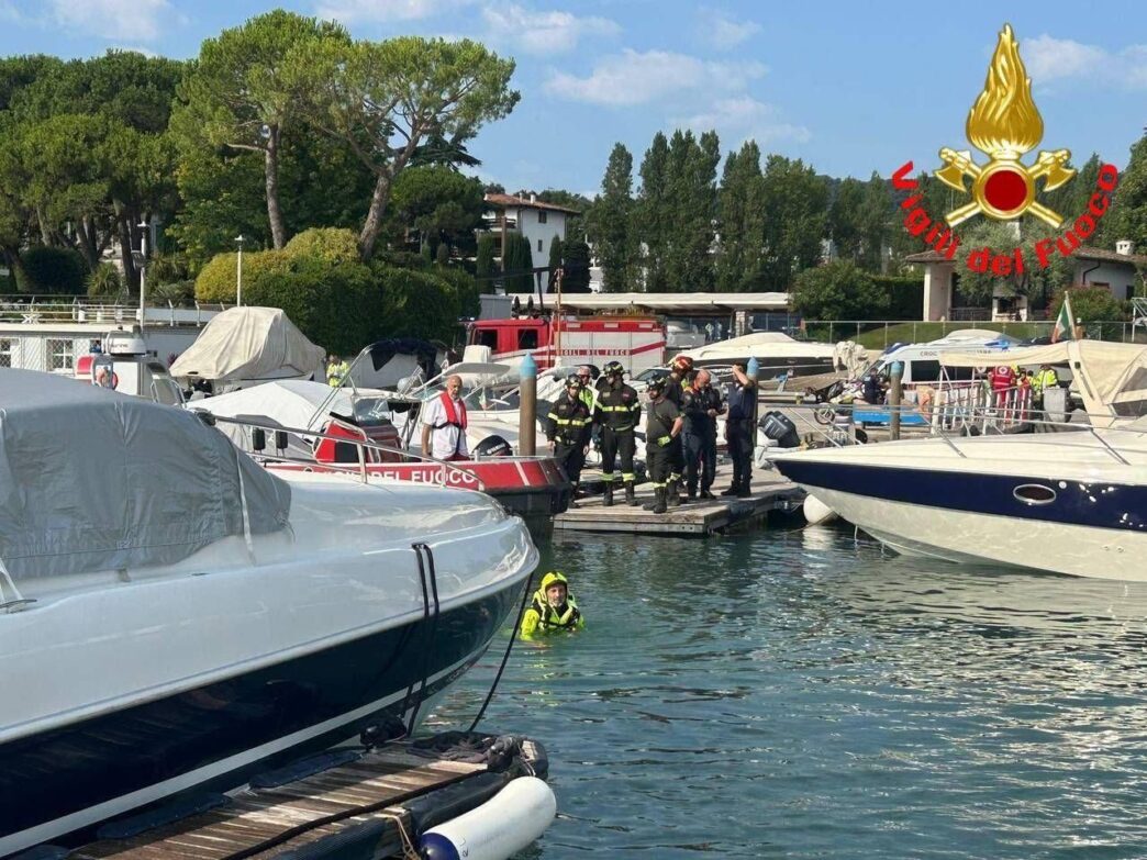 Polizia E Vigili Del Fuoco Ind