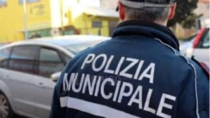 Polizia Locale Blocca Cantiere