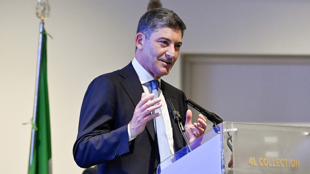 Prefetto Vittorio Pisani A Was