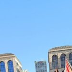 Presidio Silenzioso A Milano Per La Palestina Prosegue Ogni Giorno Da Settimane Davanti Al Duomo