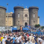 Protesta Davanti Al Maschio Angioino A Napoli Durante Il Consiglio Comunale Sulla Situazione Di Gaza