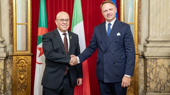 Rafforzamento Dei Rapporti Ita