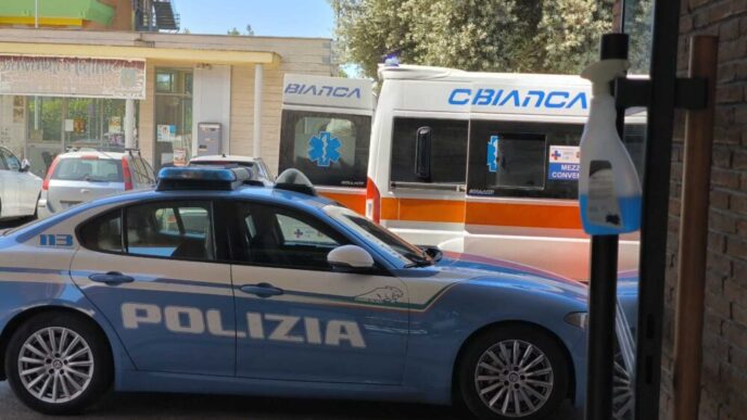 Ragazza Minaccia Di Lanciarsi