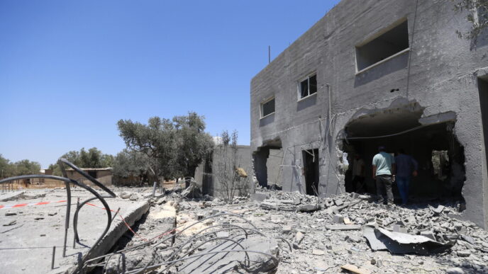 Ragazzo Palestinese Di 13 Anni