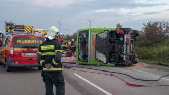 Ribaltamento Di Un Pullman Fli