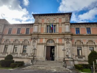 Rischio Chiusura Tribunali Abr